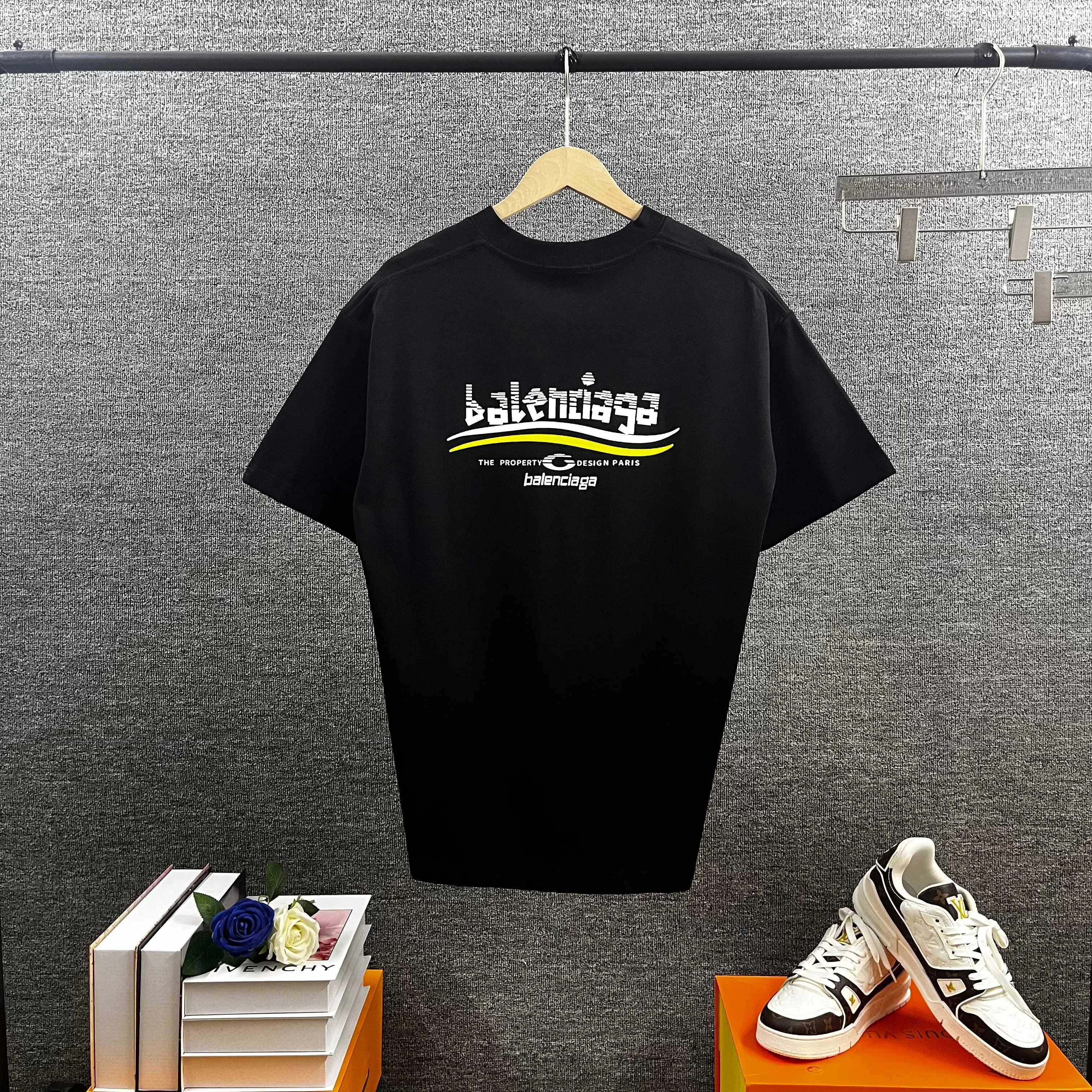 BAL* * 2025 New Arrival T Classic T Same Style ：Black White Size： S （90-130 ） M （120-150 ） L （140-165 ） XL （160-180 ） XXL （180-210 ）